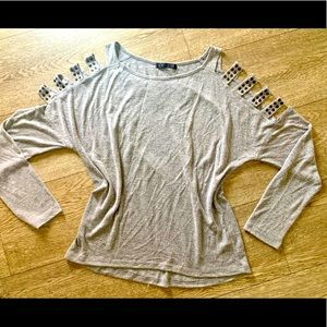 Love Culture split studded arm shirt